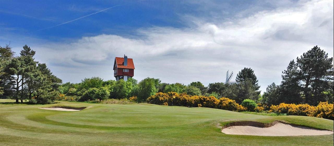 فيلا Seaside Luxury House On The Suffolk Coast ساكسموندهام المظهر الخارجي الصورة